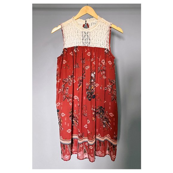 Boho, Burnt Red, Floral, Lace, Button-Up, Sleeveless, high collar Dress (M/6-8) - Picture 3 of 5